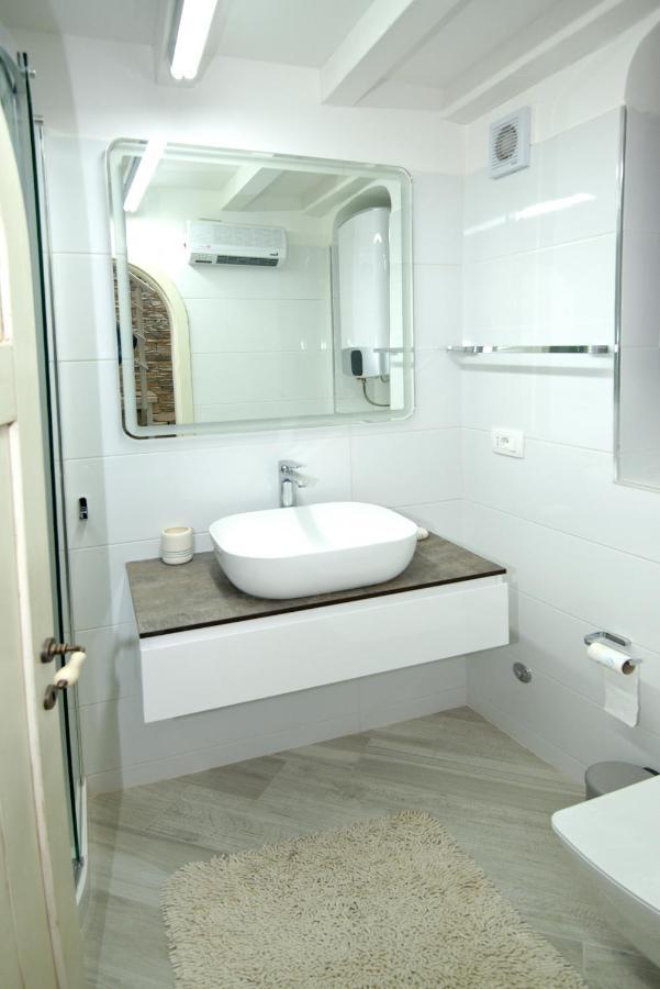 Apartment Sanjin More Antique باشْكا المظهر الخارجي الصورة