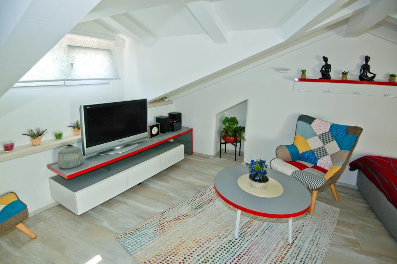 Apartment Sanjin More Antique باشْكا المظهر الخارجي الصورة